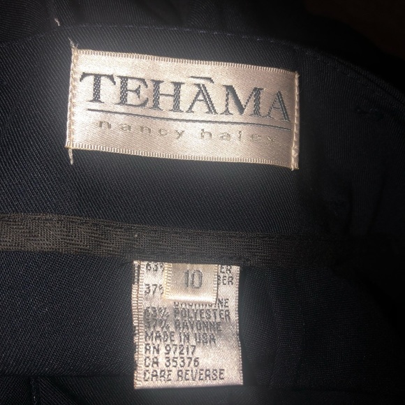 Nancy Haley navy walking shorts size 10 - Picture 3 of 3